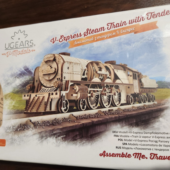UGEARS V-Express Steam Train With Tender Mechanical Wooden 3D Model Kit - Picture 2 of 5